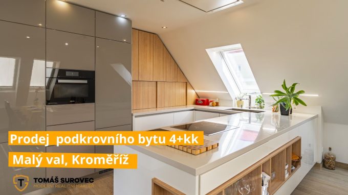Prodej podkrovního bytu 4+kk 196m2, Malý val Kroměříž
